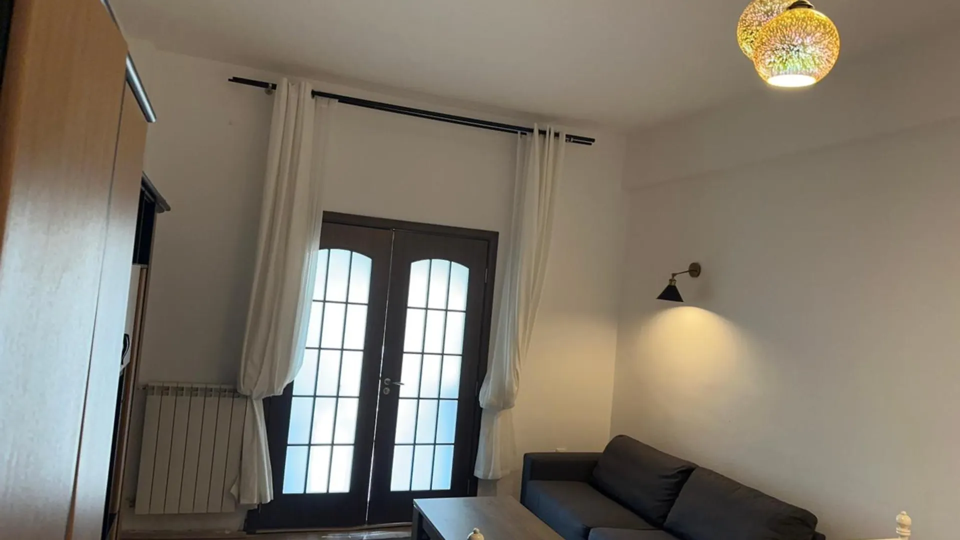 Downtown Bucharest Studio Calea Victoriei